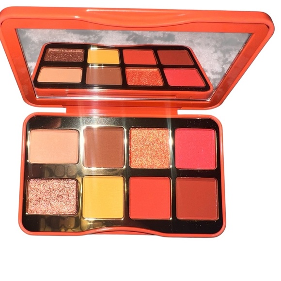 NWB Too Faced Light My Fire Eyeshadow Palette Vibrant Warm Tones Limited Edition - Picture 8 of 9